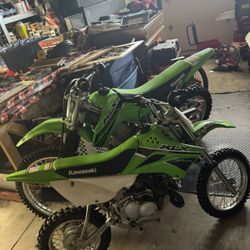 Kawasaki dirt bikes