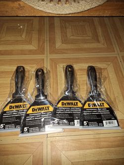 Set of DeWalt Stainless Steel drywall knives
