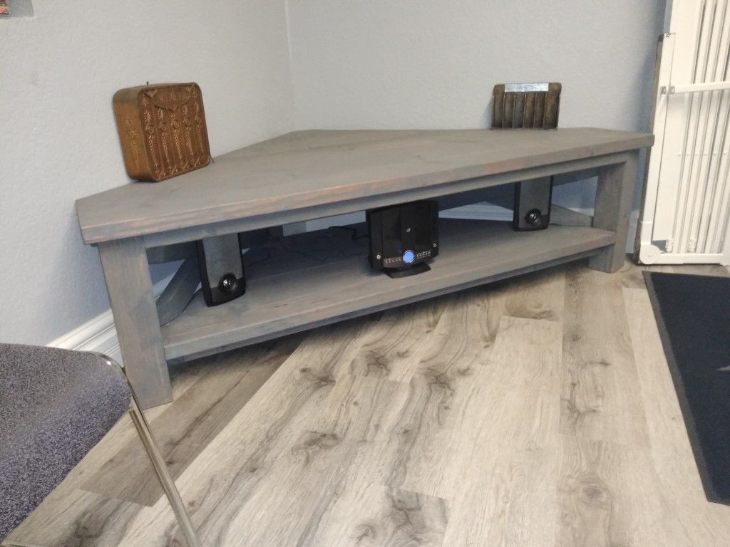 Custom made rustic corner table