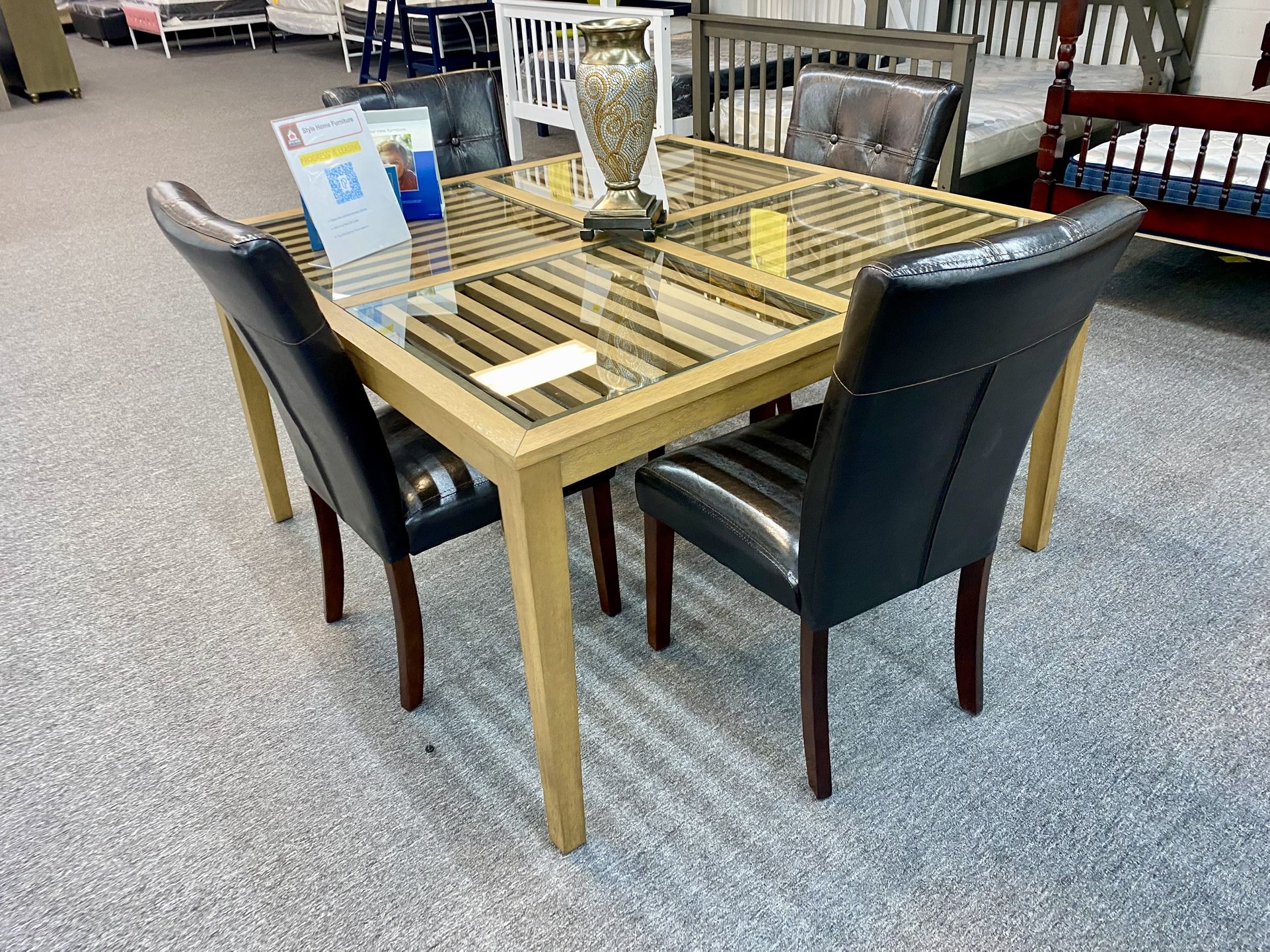 5pc Dinning Table Set $599