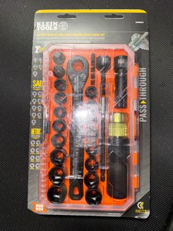 Klein tools set  sin abrir $60