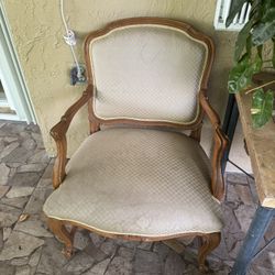 Antique / Vintage Wood Chairs 