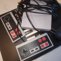 Retro Game Console 