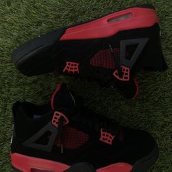 Jordan 4