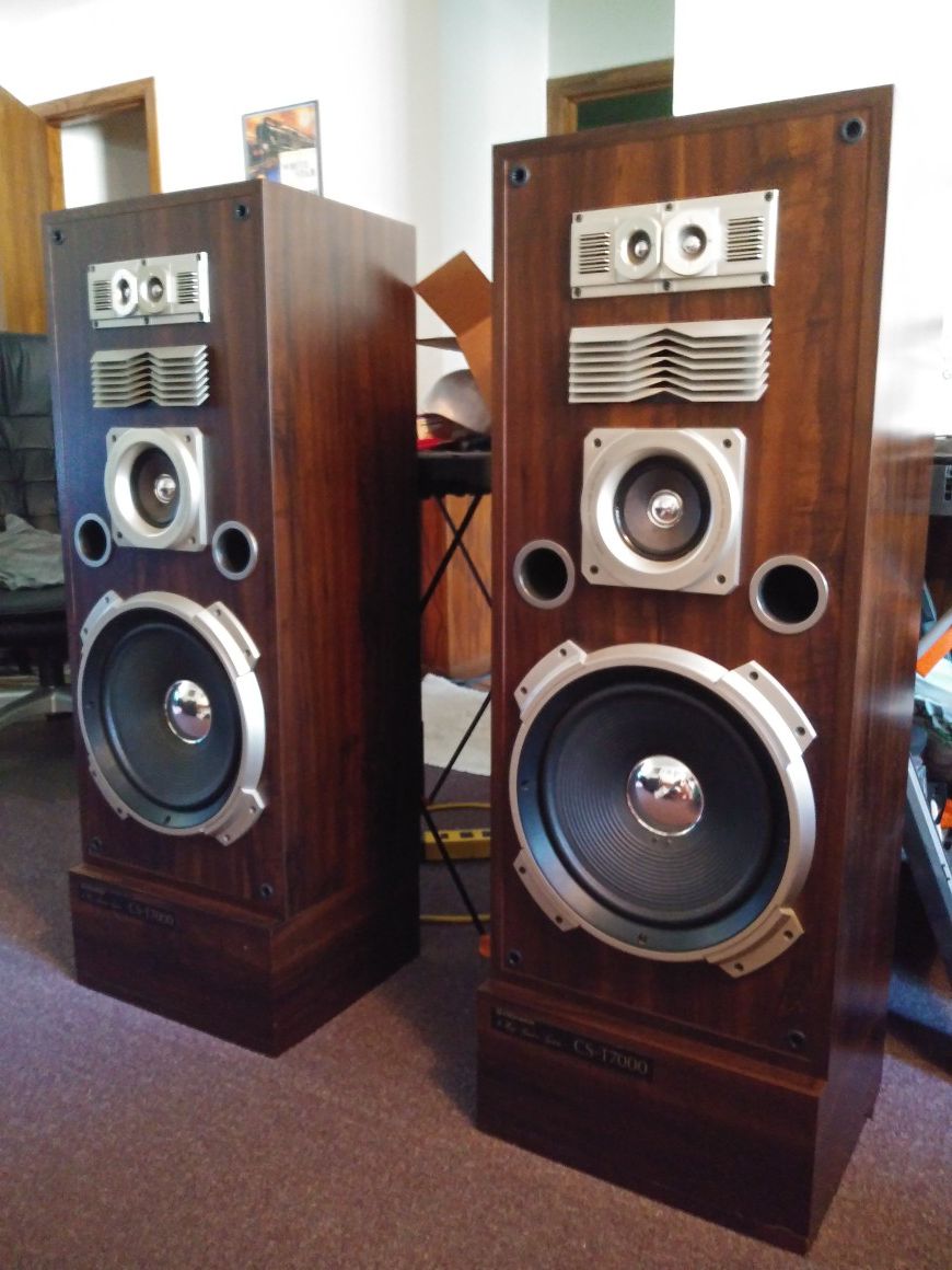 Cool Vintage Pioneer 4 way Speakers!