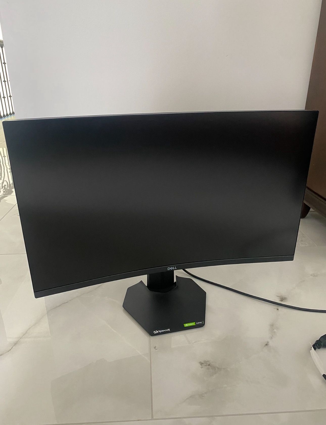 Dell Gaming Monitor 27 Inch Curved 144Hz