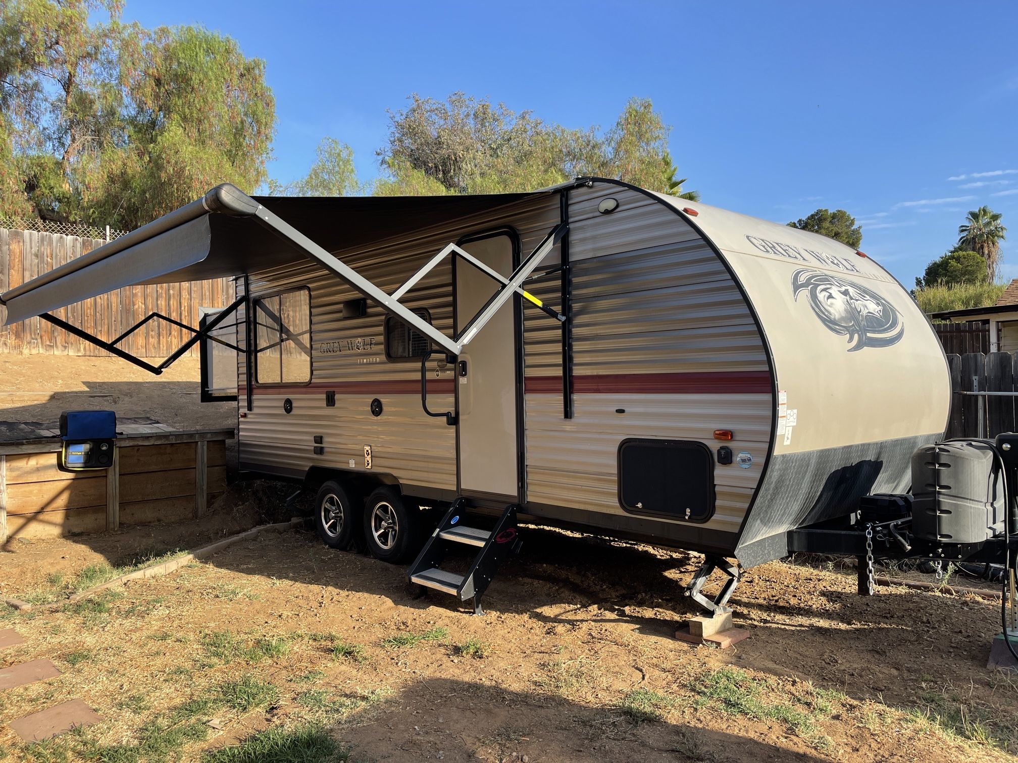 2019 Cherokee by Forest River Grey Wolf Series M-19SM Limited