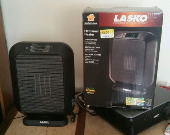 Brand New! Lasko Flat Panel Heater ..Model 6221/1500 Watts / Digital Controls..Only..$15!
