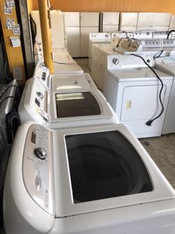Nice Whirlpool huge capacity washer! With warranty! Appliances here