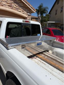 UWS low profile tool box for light truck
