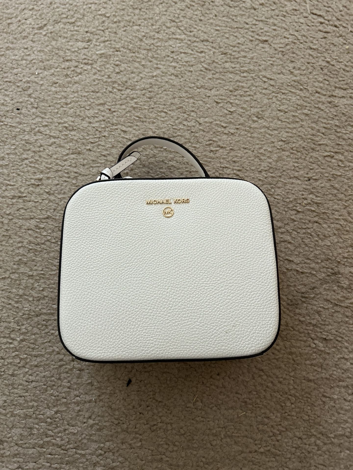 Michael Kors Jet Set Charm Lunch box style purse 