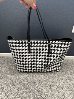 Michael Kors Bag With Matching Wallet