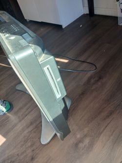 Tv With Built In DVD Player