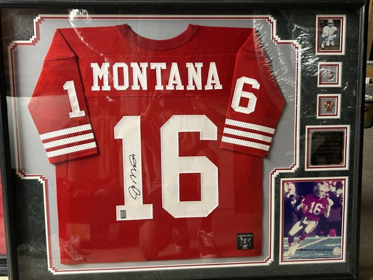 Joe Montana Signed Jersey