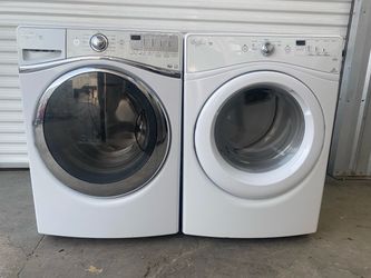 Whirlpool Duet Front-Load Washer and Dryer Set