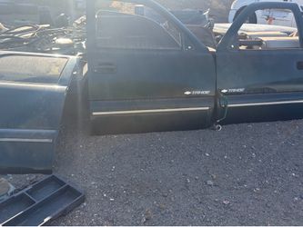 03 Chevy Tahoe doors