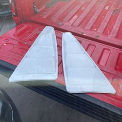 2005-2012 Mustang Louvers