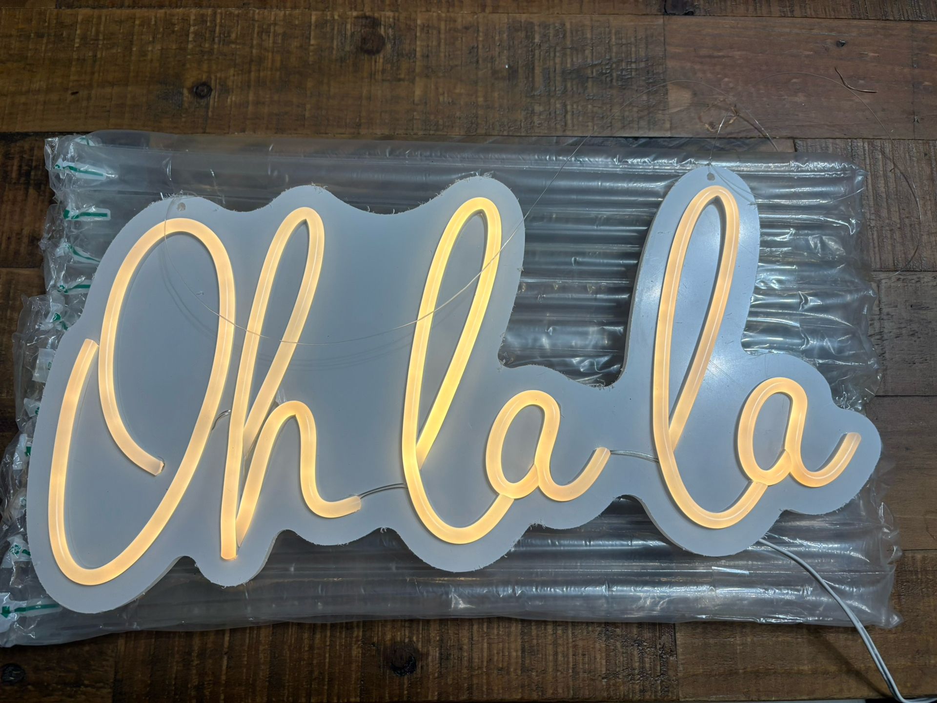 “Oh la la” Light Up Sign