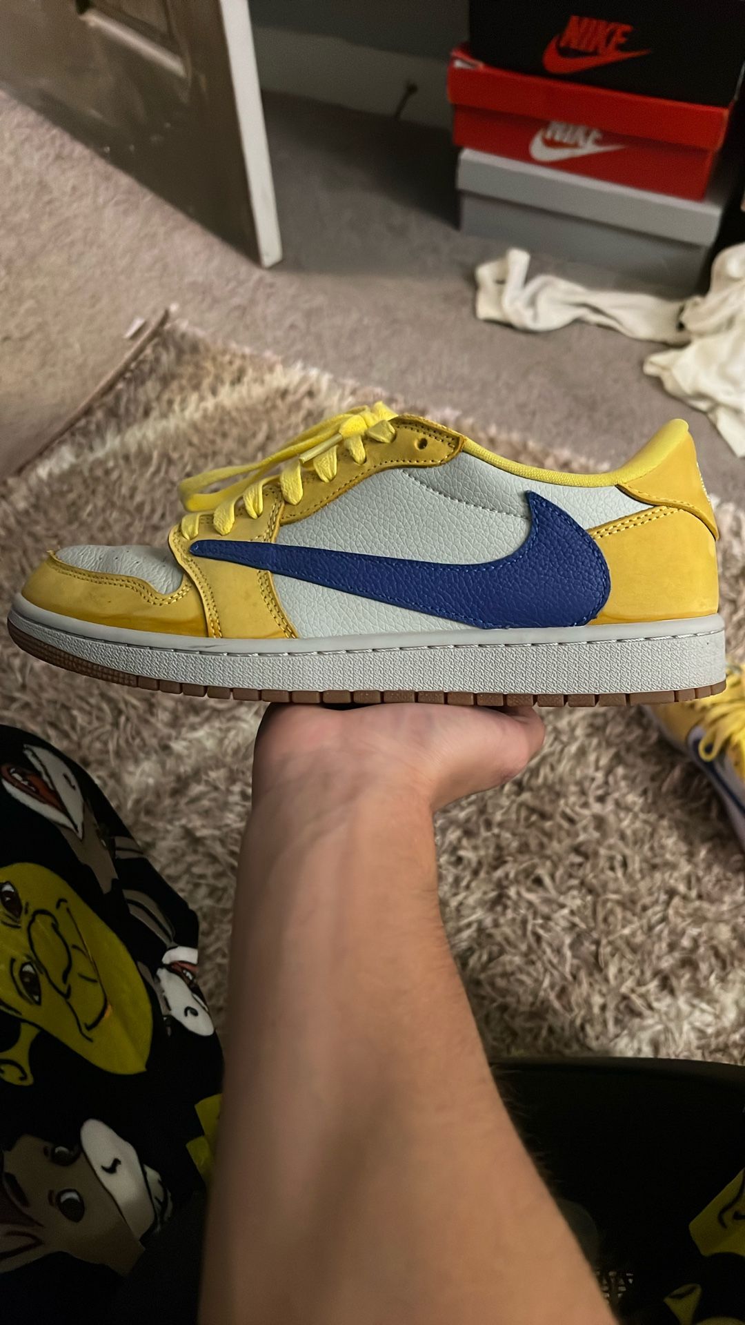 Travis Scott Jordan 1