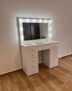 Vanity 11 Cajones