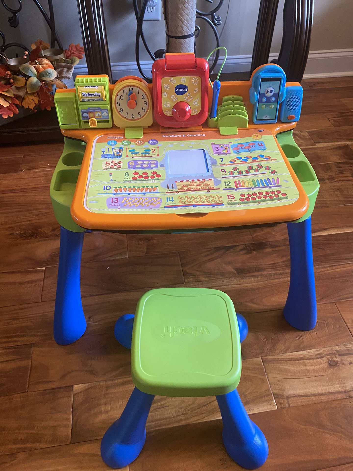 VTech Learning Desk™ Alphabet Toys 