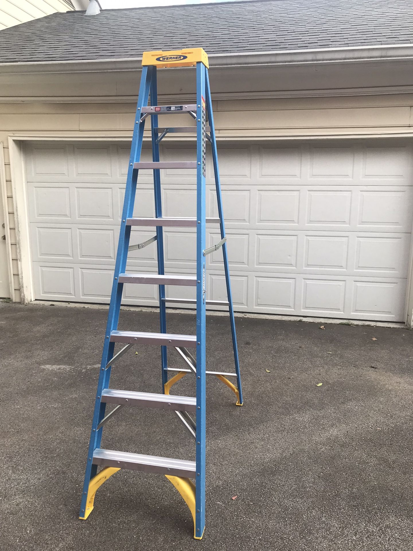 Ladder 8’ 250lb.