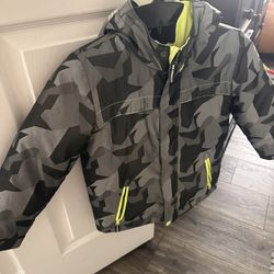Boys Snow Jacket (5t)