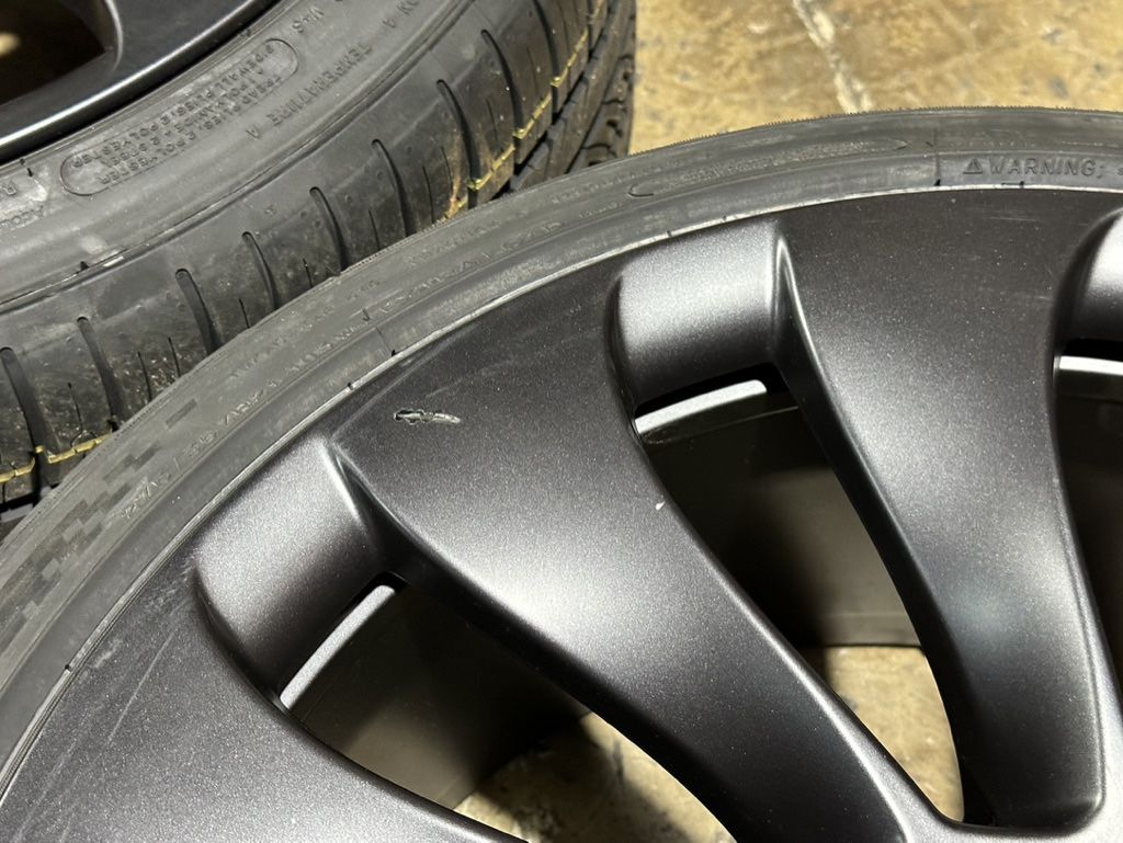 FREE DELIVERY 21” Model Y Performance Uberturbine Wheels Michelin TPMS ...