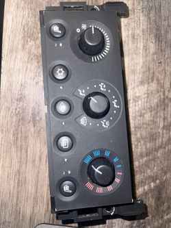 Pontiac Grand Prix Climate Control Module