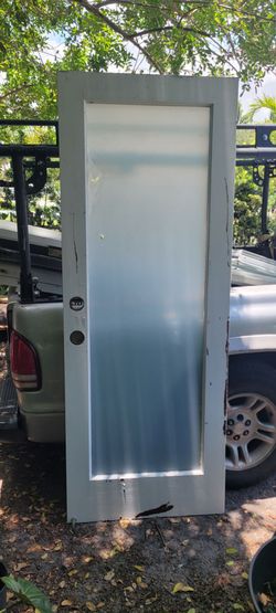 # puerta de madera 30 x80