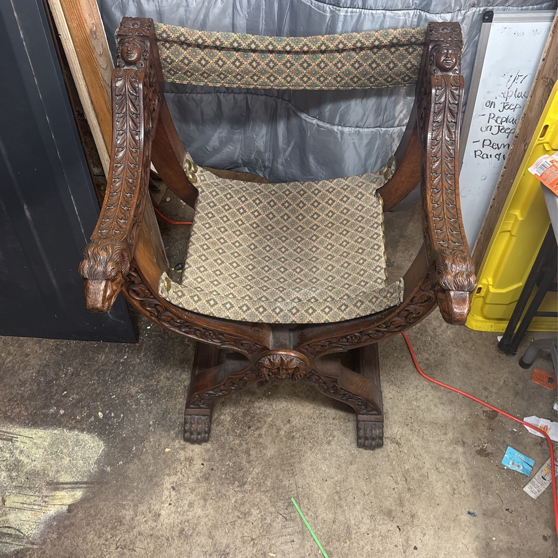 Vintage/Antique Throne Chair Ornately Carved