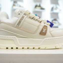 Trainer Bread Shoe Series