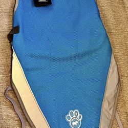 Canada Pooch Chill Seeker Dog Cooling Vest Blue Size 22