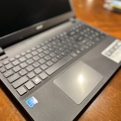 Laptop Acer.. 8gb Ram 500 Gb Hdd…windows 10..$75