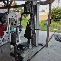 HOIST 200 Pounds  Exercise Fitness Workout Home Gym Weight Machine
