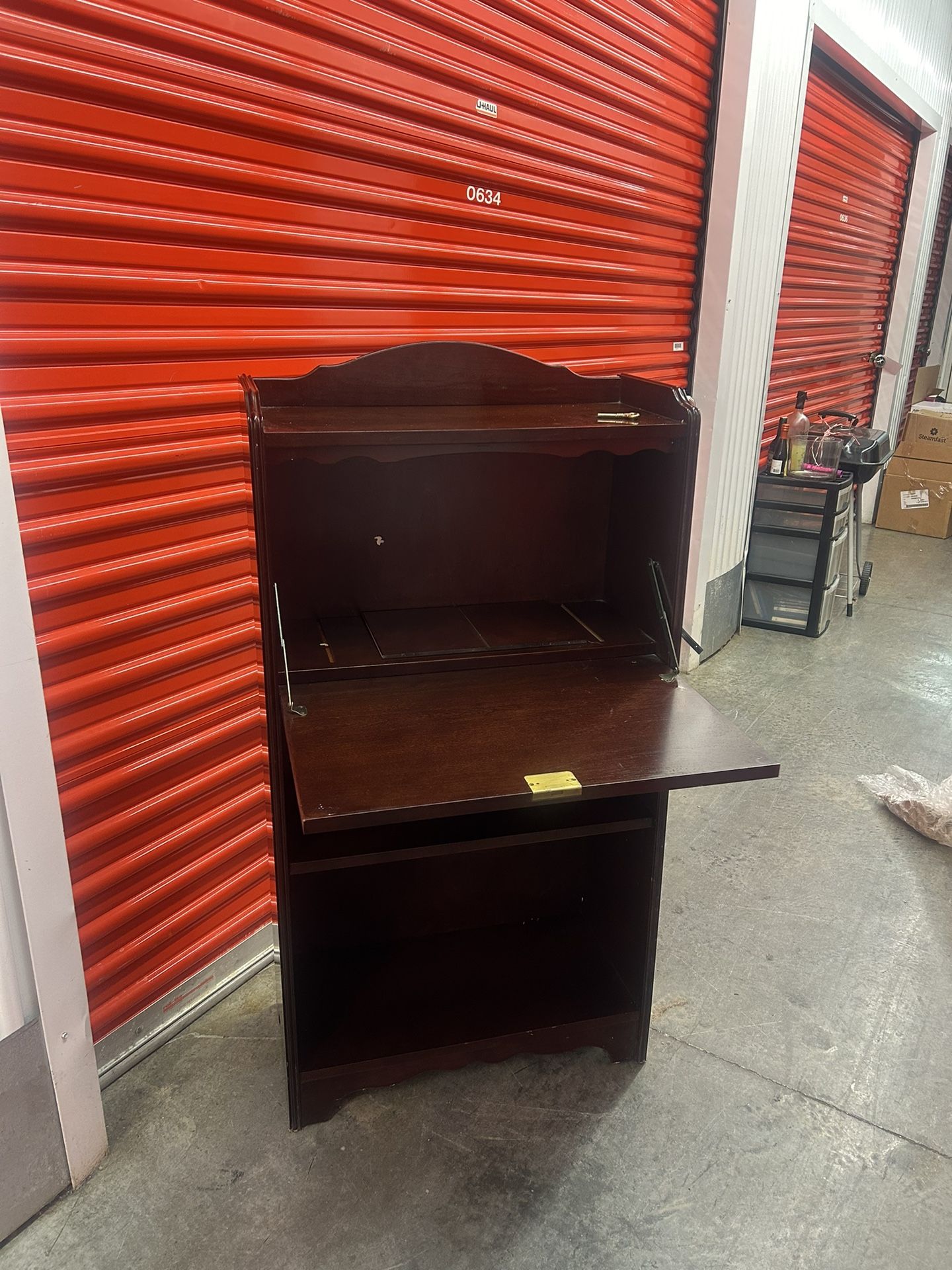 The Bombay Company Secretary Desk
