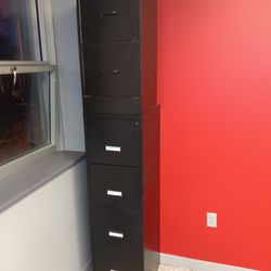 4 Drawer And 2 Drawer File Cabinet 