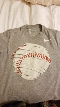 Kid shirts size med