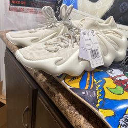 Yeezy 450 Cloud White 