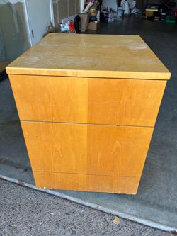 Solid wood filing cabinet