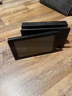 First gen Nintendo Switch no controllers