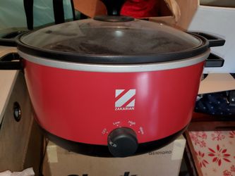 New Crocker Slow Cooker