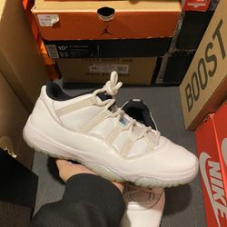 Jordan Legend Blue 11 Lows size 11 USED 