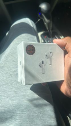 Apple AirPods with Charging Case