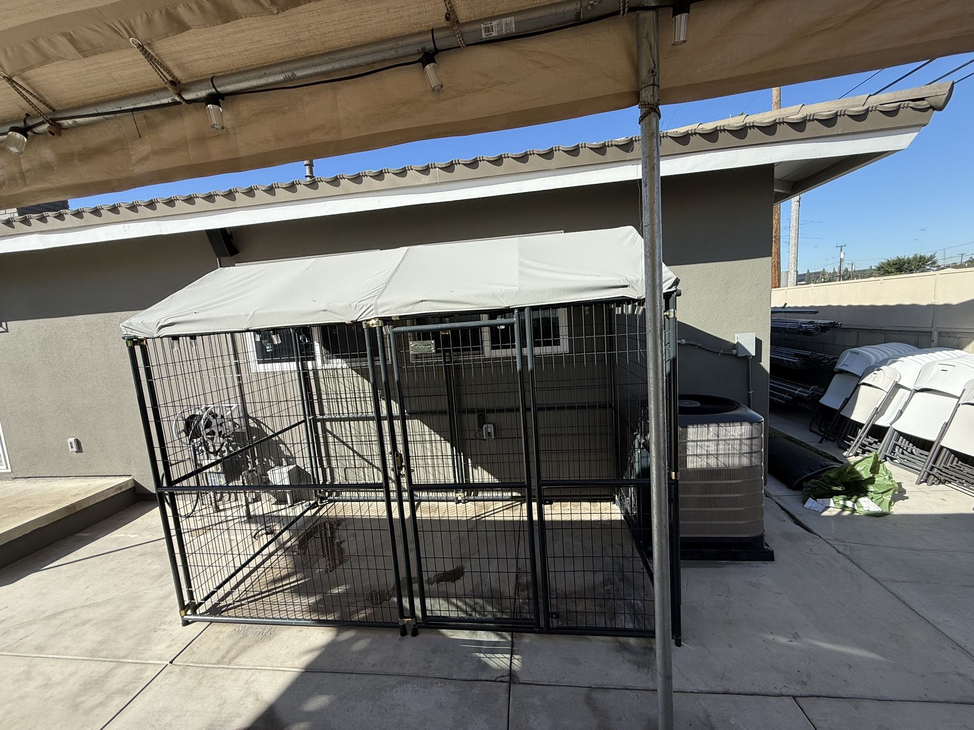 Dog Kennel 