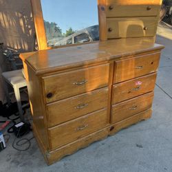 Free Dresser With Mirror 