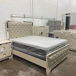 Queen Bedroom Set
