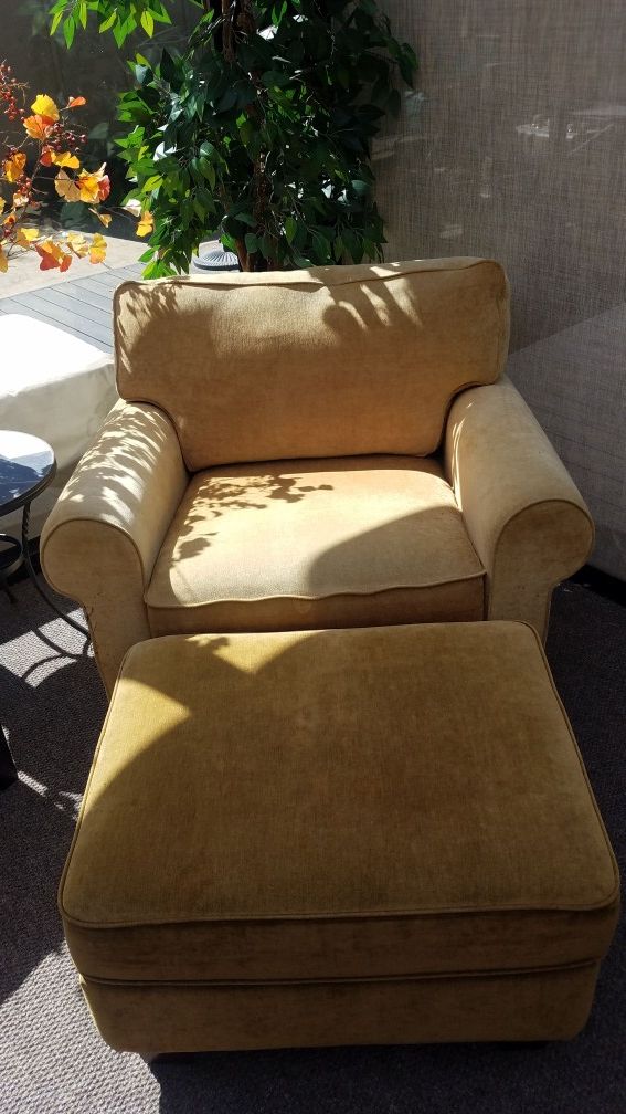 Pier 1 chair & ottoman