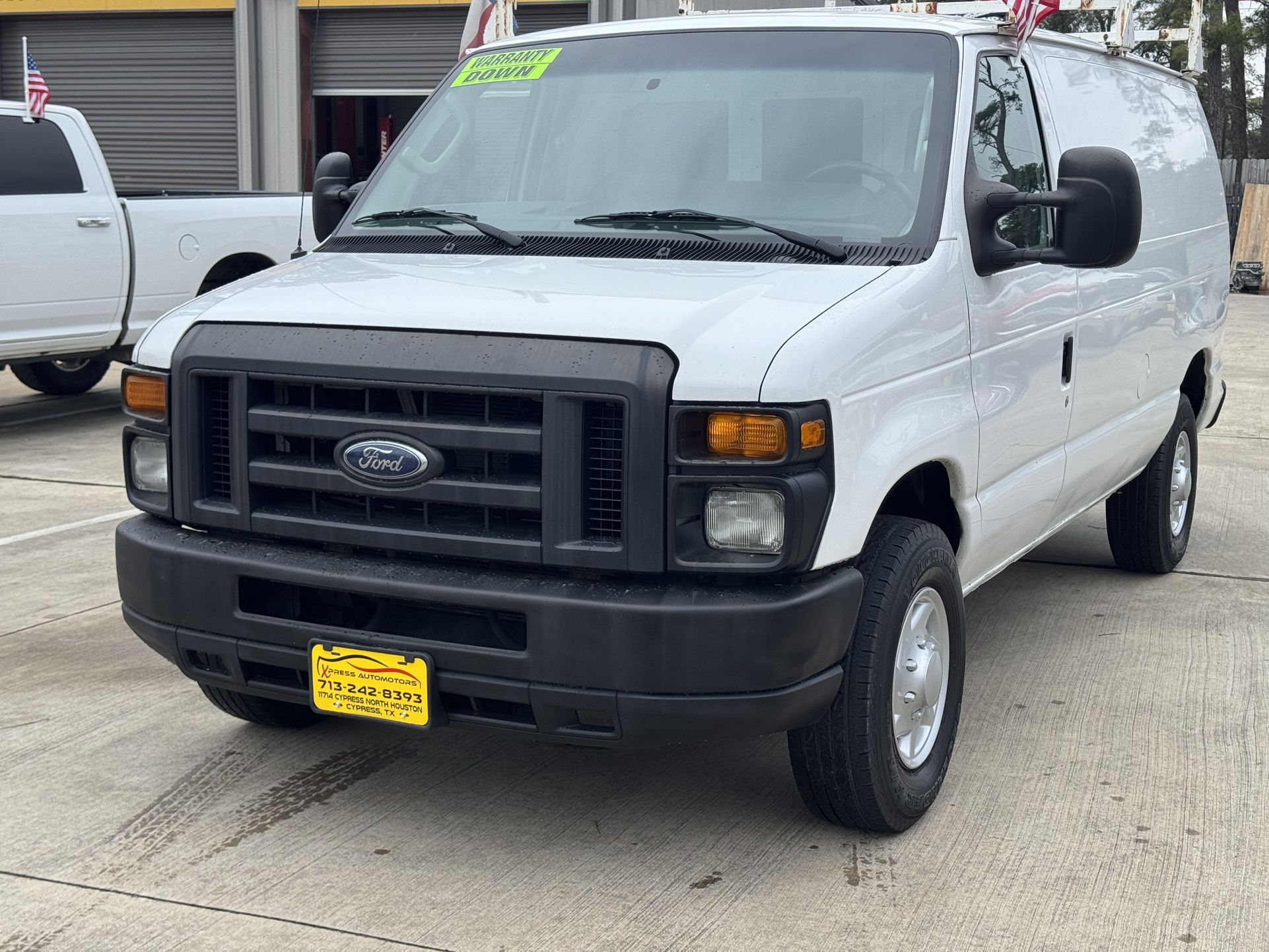 2013 Ford E-350