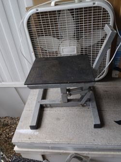 Excel Pro Series Lift Stand